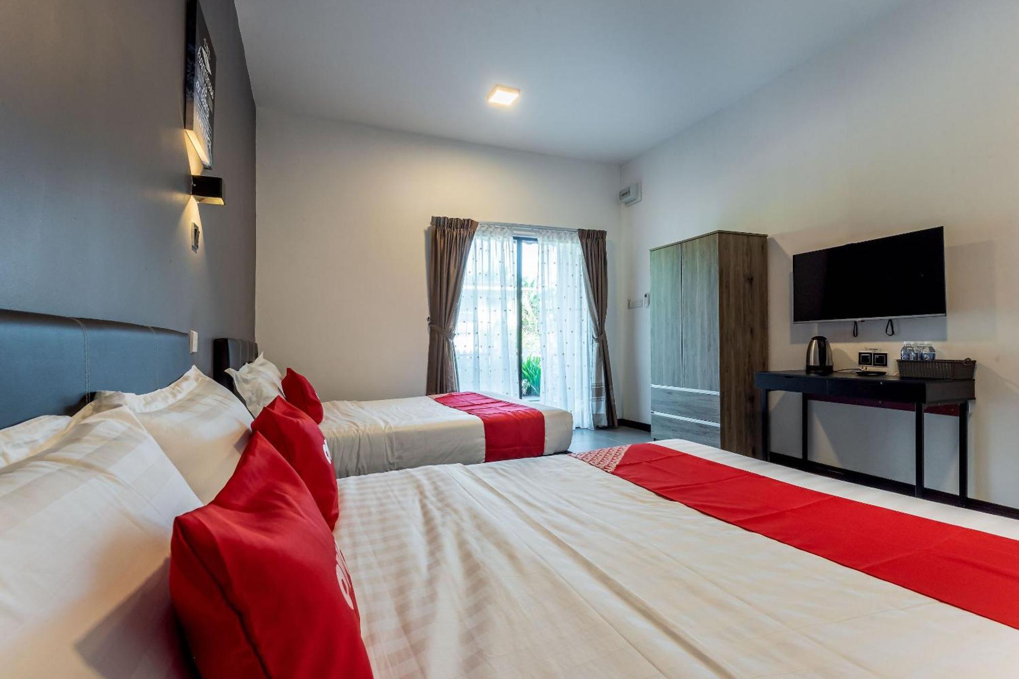 Oyo 90149 Pua Family Semporna Otel Dış mekan fotoğraf
