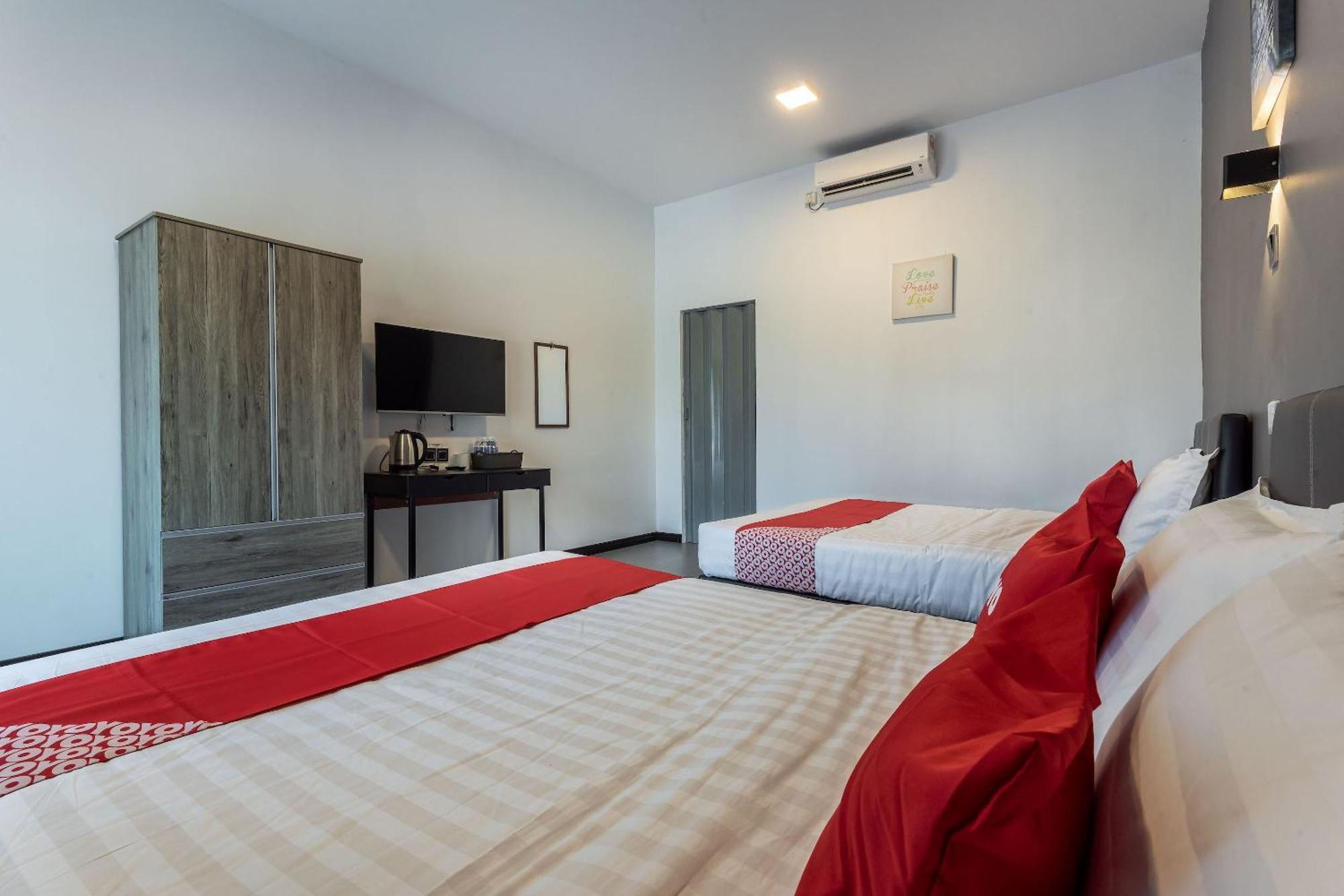 Oyo 90149 Pua Family Semporna Otel Dış mekan fotoğraf